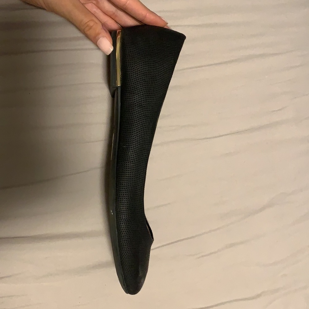 Call it Spring flats - Picture 2 of 2